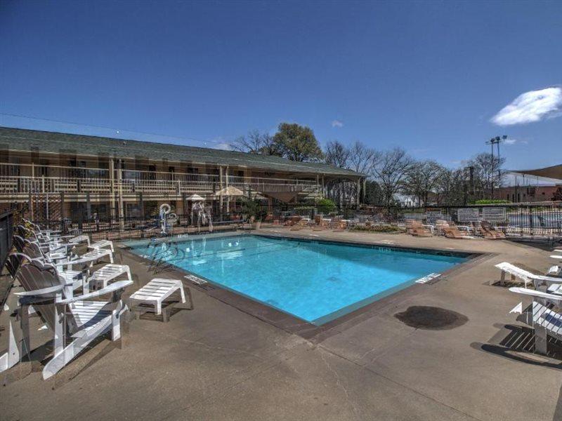 The Guest Lodge Gainesville Exterior photo